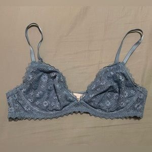 Victoria’s Secret Bralette Large